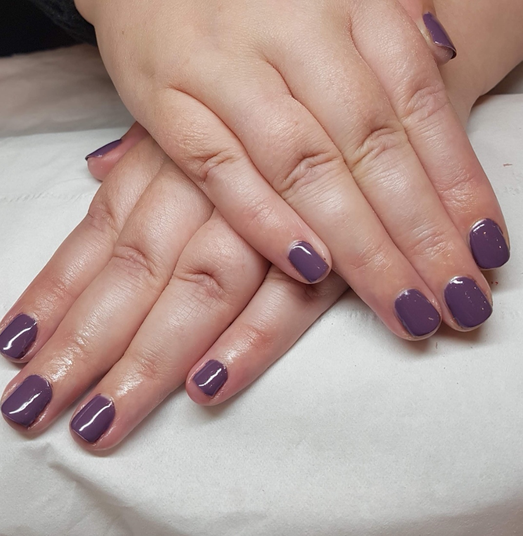 MANICURE & PEDICURE